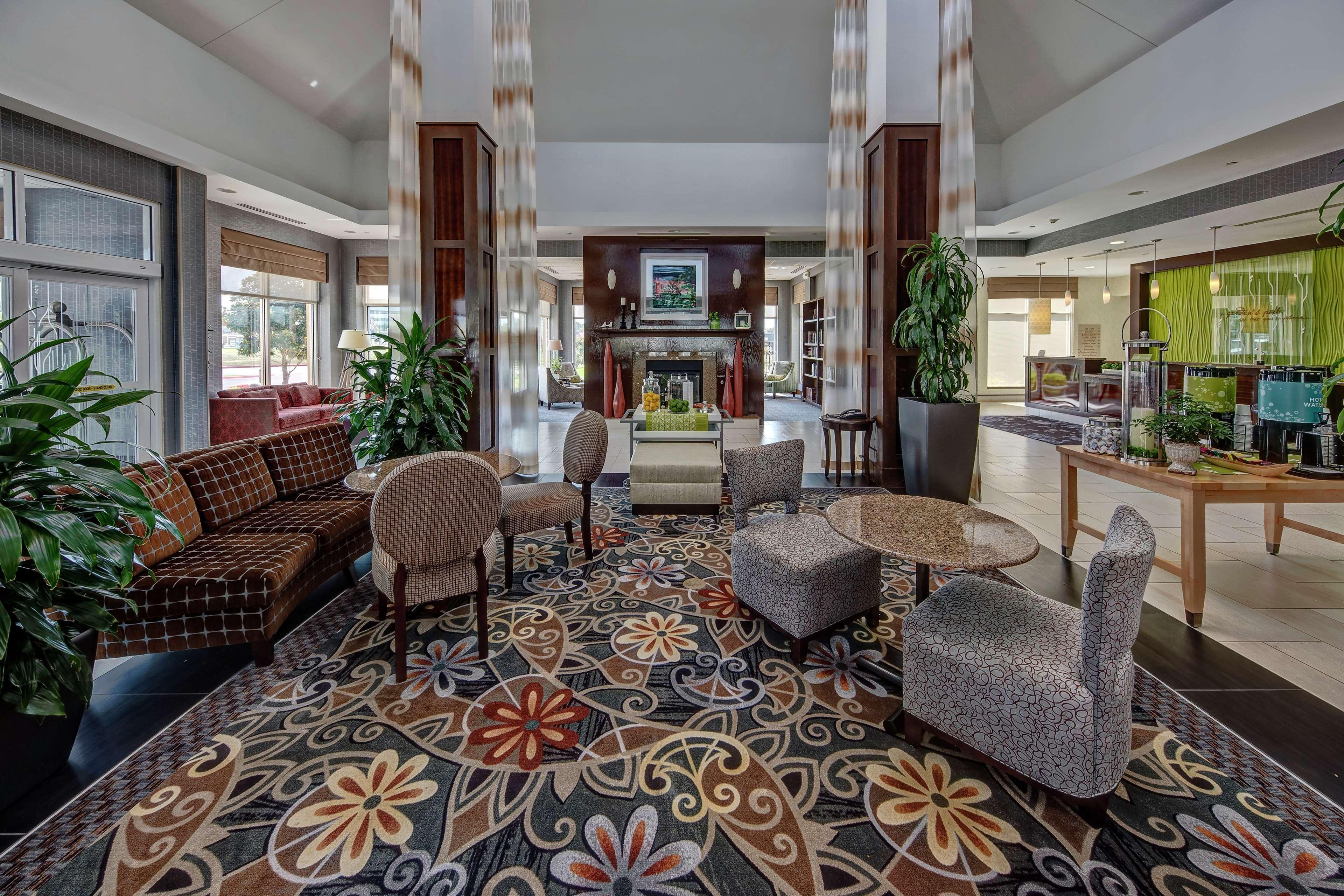 Hilton Garden Inn Midtown Талса Экстерьер фото