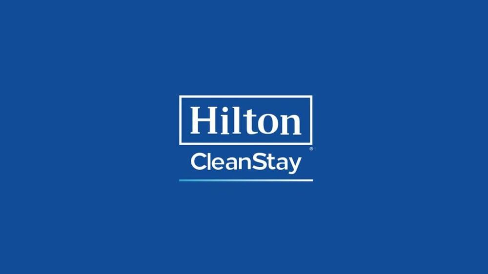 Hilton Garden Inn Midtown Талса Экстерьер фото