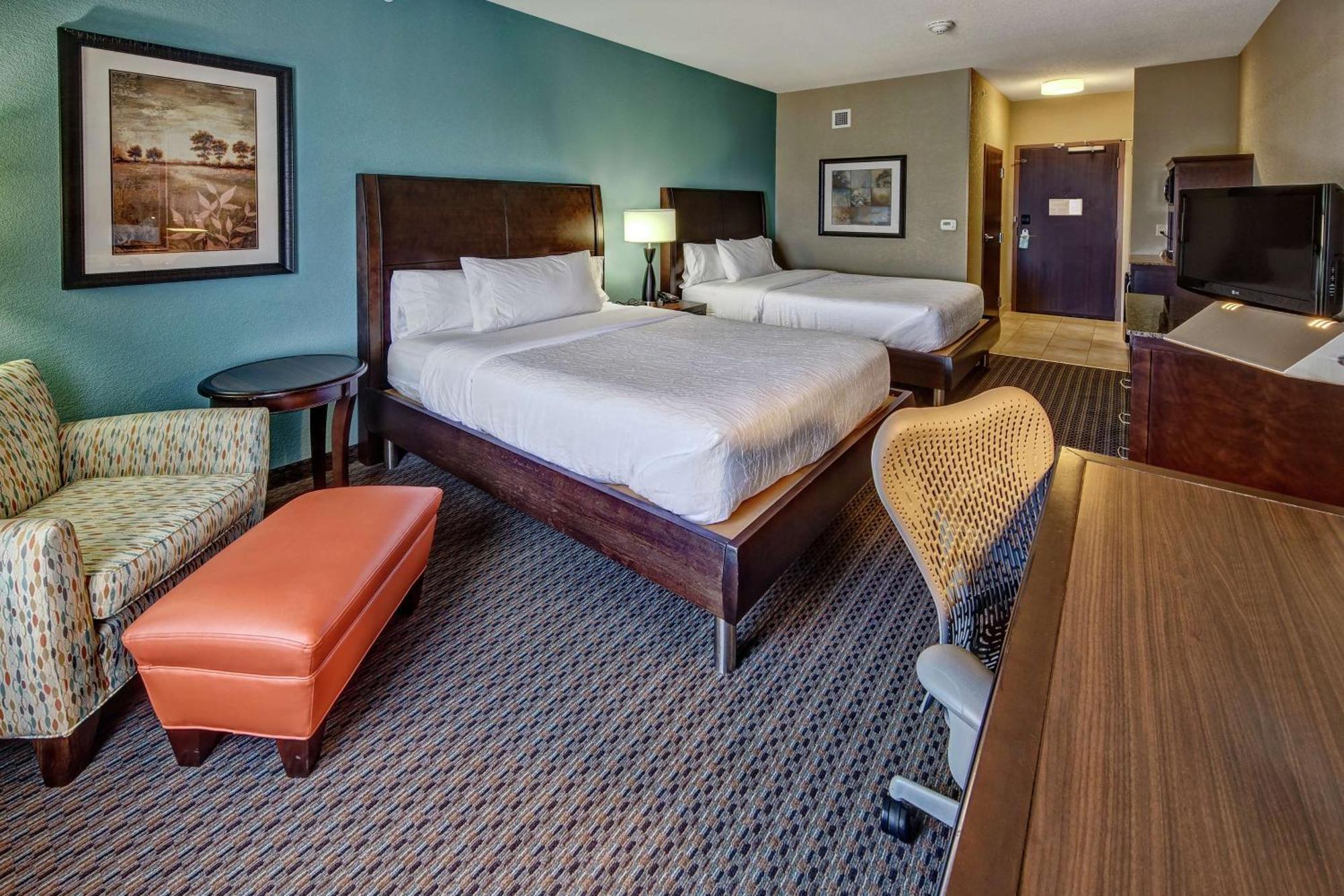 Hilton Garden Inn Midtown Талса Экстерьер фото
